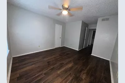 219 Fry Street #7, Denton, TX 76201 - Photo 16