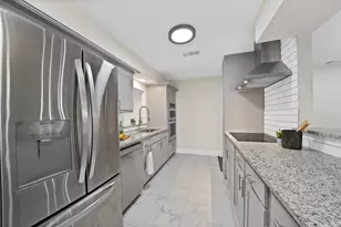 3046 Rotan Ln, Dallas, TX 75229 - Photo 14