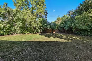 6611 Highgate Ln, Dallas, TX 75214 - Photo 22