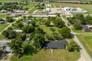 307 W Mesquite, Malone, TX 76660 - Photo 30