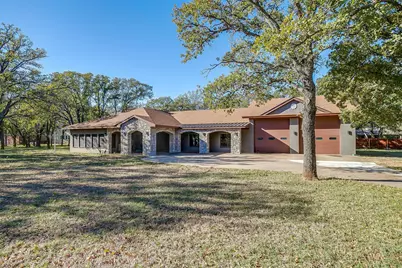 162 Eastledge Drive, Graham, TX 76450 - Photo 4