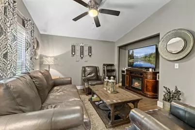 198 Catherine, Whitney, TX 76692 - Photo 28