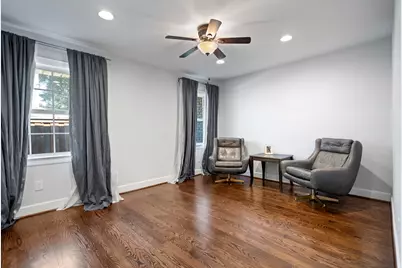 6446 Runnemede Lane, Dallas, TX 75214 - Photo 16