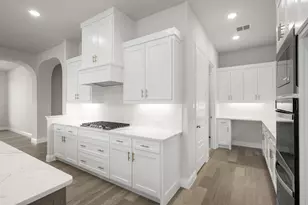 2305 Meek Woods Ln, Mansfield, TX 76063 - Photo 14