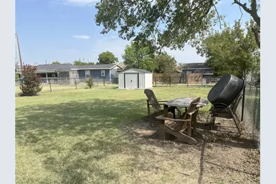 407 W Maple Street, Celina, TX 75009 - Photo 22