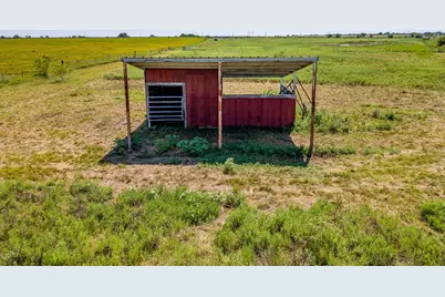 1041 County Road 310A, Cleburne, TX 76031 - Photo 8