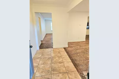 5818 E University Boulevard #138, Dallas, TX 75206 - Photo 2