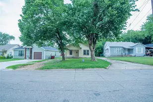 1709 E Chaffin St, Sherman, TX 75090 - Photo 32