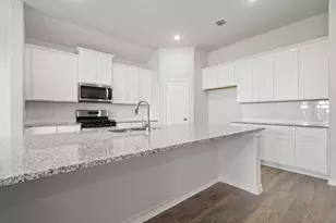 6929 Night Owl Ln, Fort Worth, TX 76036 - Photo 2