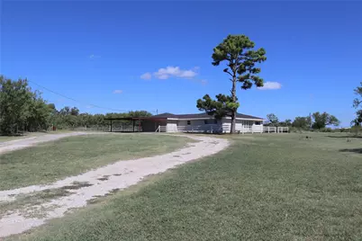 220 US Highway 380 W, Jacksboro, TX 76458 - Photo 2