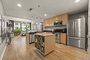 1200 Main St, Dallas, TX 75202 - Photo 10