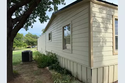 608 N Browning Street, Seymour, TX 76380 - Photo 4