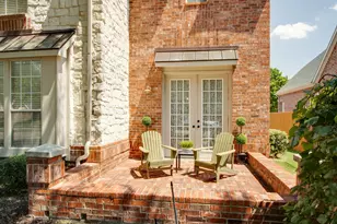 232 Bricknell Ln, Coppell, TX 75019 - Photo 2