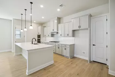 1016 Sunflower Street, Crowley, TX 76036 - Photo 12