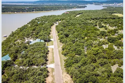 3197 N Lakeview Drive, Palo Pinto, TX 76484 - Photo 4