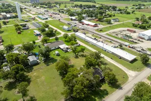 202 N Sycamore, Malone, TX 76660 - Photo 26