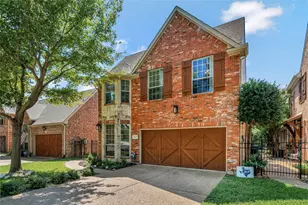 2312 Canyon Creek Dr, McKinney, TX 75072 - Photo 2