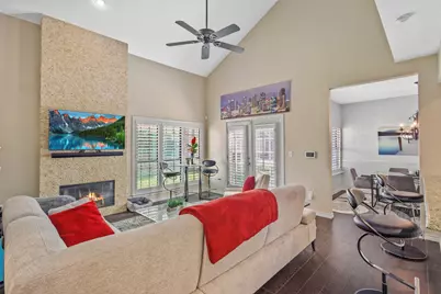 213 Cimarron Trail #2, Irving, TX 75063 - Photo 2