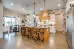 312 Pear Valley Ln, Burleson, TX 76028 - Photo 12