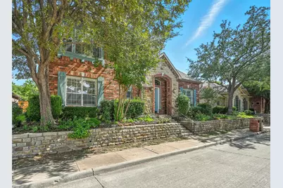 946 Briar Oaks Drive, Rockwall, TX 75087 - Photo 4