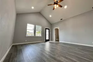 1007 E Broadway St, Gainesville, TX 76240 - Photo 6