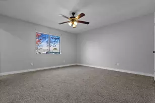 7319 Hedge Dr, Dallas, TX 75249 - Photo 20