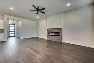 4021 Lagos Dr, Midlothian, TX 76065 - Photo 10