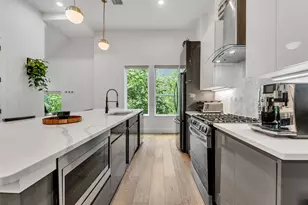 4208 Live Oak St, Dallas, TX 75204 - Photo 8