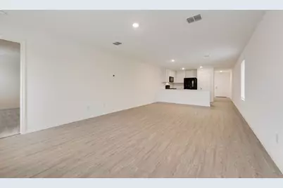 134 Arbor Hills Road, Balch Springs, TX 75181 - Photo 2