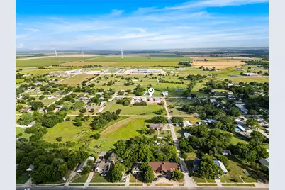 1107 E Navarro Avenue, Mart, TX 76664 - Photo 36