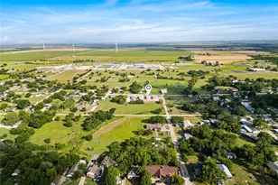 1107 E Navarro Ave, Mart, TX 76664 - Photo 36