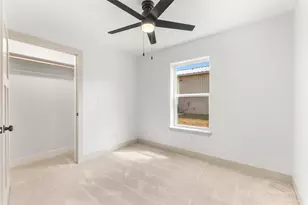 1107 E Navarro Ave, Mart, TX 76664 - Photo 16