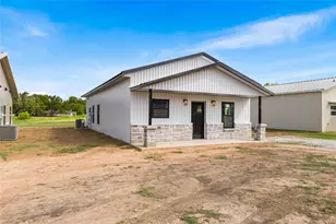 1107 E Navarro Ave, Mart, TX 76664 - Photo 4