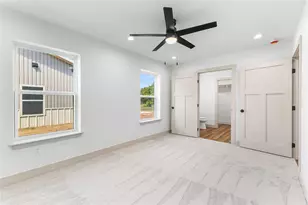 1107 E Navarro Ave, Mart, TX 76664 - Photo 22