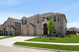 210 Tradd St, Glenn Heights, TX 75154 - Photo 2