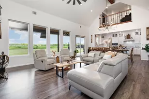 601 Gin Rd, Ennis, TX 75119 - Photo 4