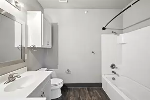 903 Fannin St, Denton, TX 76201 - Photo 18