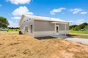 1105 E Navarro Ave, Mart, TX 76664 - Photo 30