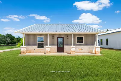 1105 E Navarro Avenue, Mart, TX 76664 - Photo 1
