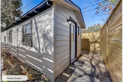 7002 Whispering Oaks Drive, Austin, TX 78745 - Photo 30