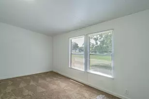 502 Windy Ln, Southmayd, TX 75092 - Photo 16