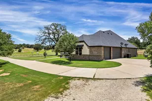 4030 Neri Oaks Ct, Granbury, TX 76048 - Photo 4