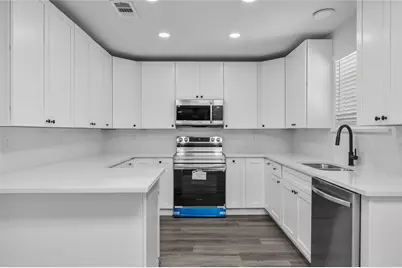 300 Navajo Trail, Gainesville, TX 76240 - Photo 16