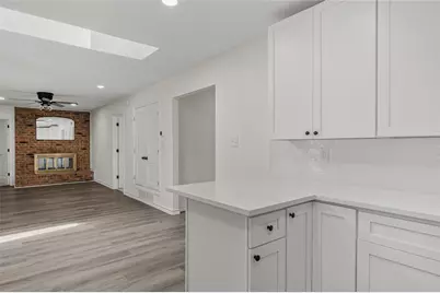 300 Navajo Trail, Gainesville, TX 76240 - Photo 18