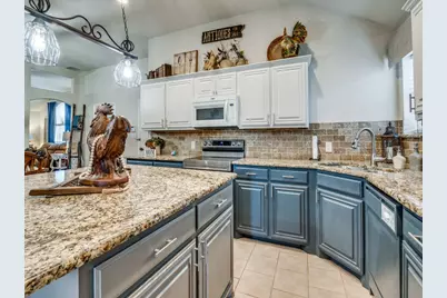 312 Sagebrush Lane, Waxahachie, TX 75165 - Photo 4