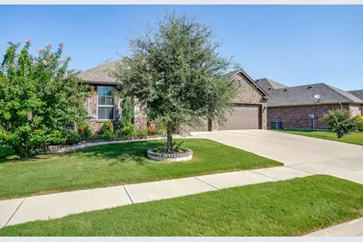 1688 Laramie Lane, Burleson, TX 76028 - Photo 2