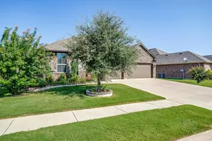 1688 Laramie Ln, Burleson, TX 76028 - Photo 2