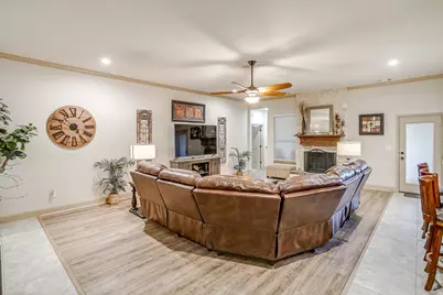 1688 Laramie Lane, Burleson, TX 76028 - Photo 8