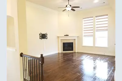 555 Waterloo Drive, Lewisville, TX 75067 - Photo 12