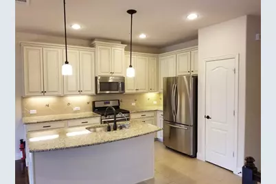 555 Waterloo Drive, Lewisville, TX 75067 - Photo 8